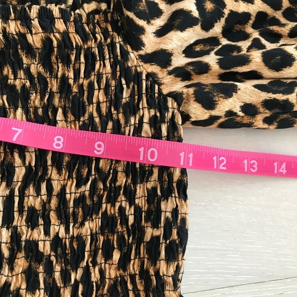 Zara Leopard Print 1/2 Sleeve Smocked Puff Sleeve Cotton Top Women’s Size small - Picture 4 of 6